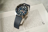 Blue Ratchet Clasp Rubber Strap