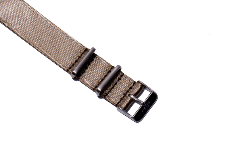 22mm Khaki Thin Seatbelt Nylon Watch Strap (Classic Length)